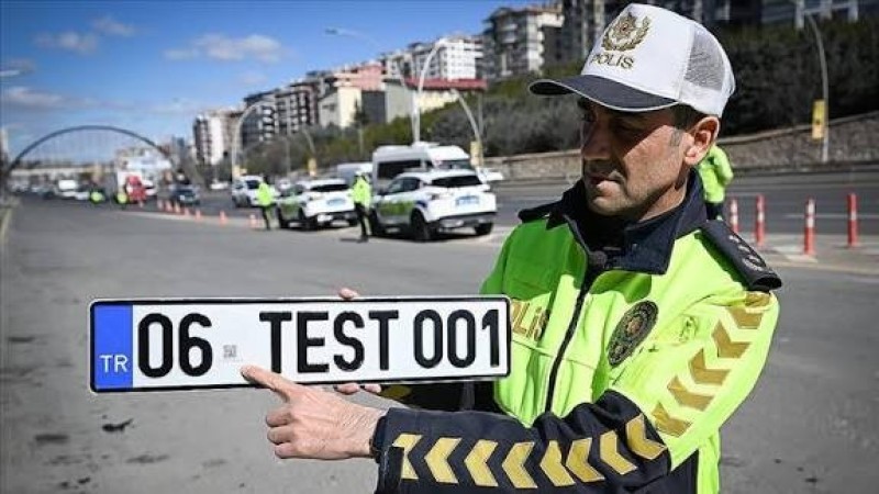 Standart Dışı Plakada Rehberlik Dönemi: 1 Nisan’a Kadar Ceza Yok